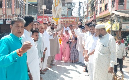 गांधी-शास्त्री जयंती: बुरहानपुर कांग्रेस ने प्रतिमा पर माल्यार्पण कर दी श्रद्धांजलि