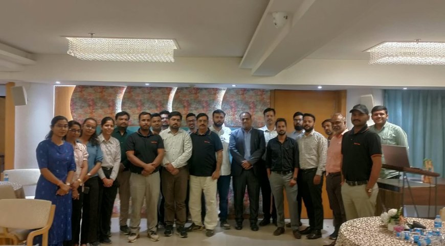 एमबी एसोसिएट्स द्वारा इंदौर में “प्रॉम्प्ट से प्रोडक्टिविटी” पर एक दिवसीय व्यावहारिक एआई कार्यशाला का आयोजन