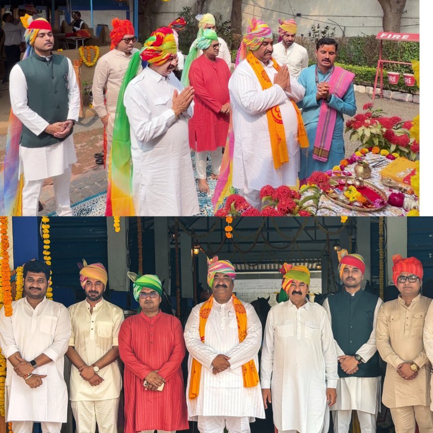 बिचोली मर्दाना स्थित आर-9 स्टेबल में पटेल परिवार ने पारंपरिक गरिमा के साथ किया शस्त्र एवं अश्व पूजन